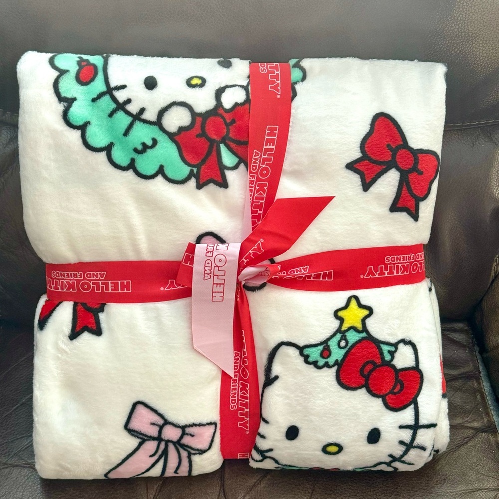 Hello Kitty Wreath & Christmas Tree Dress 60” x 90” Twin Plush Christmas Blanket